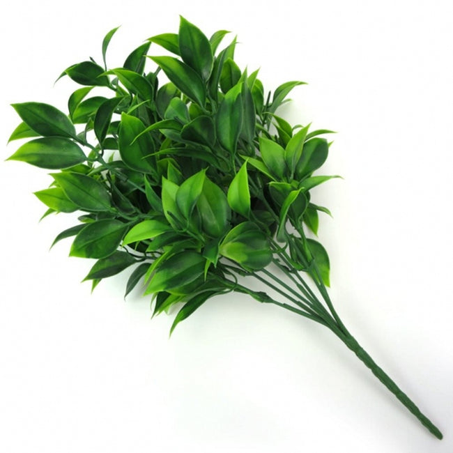 Green medium sized artificial plant 7 forks of foliage with approx. 35 leaves.